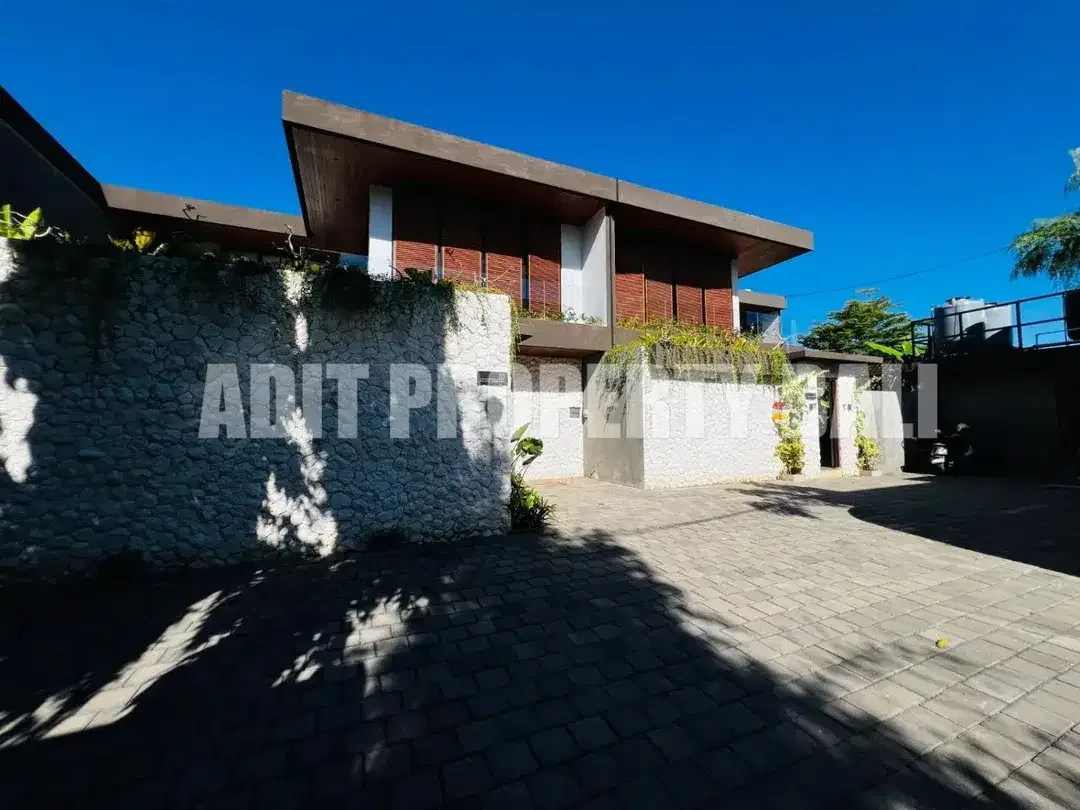 Villa Sunset Road Kuta Bali - Image 5 of 10