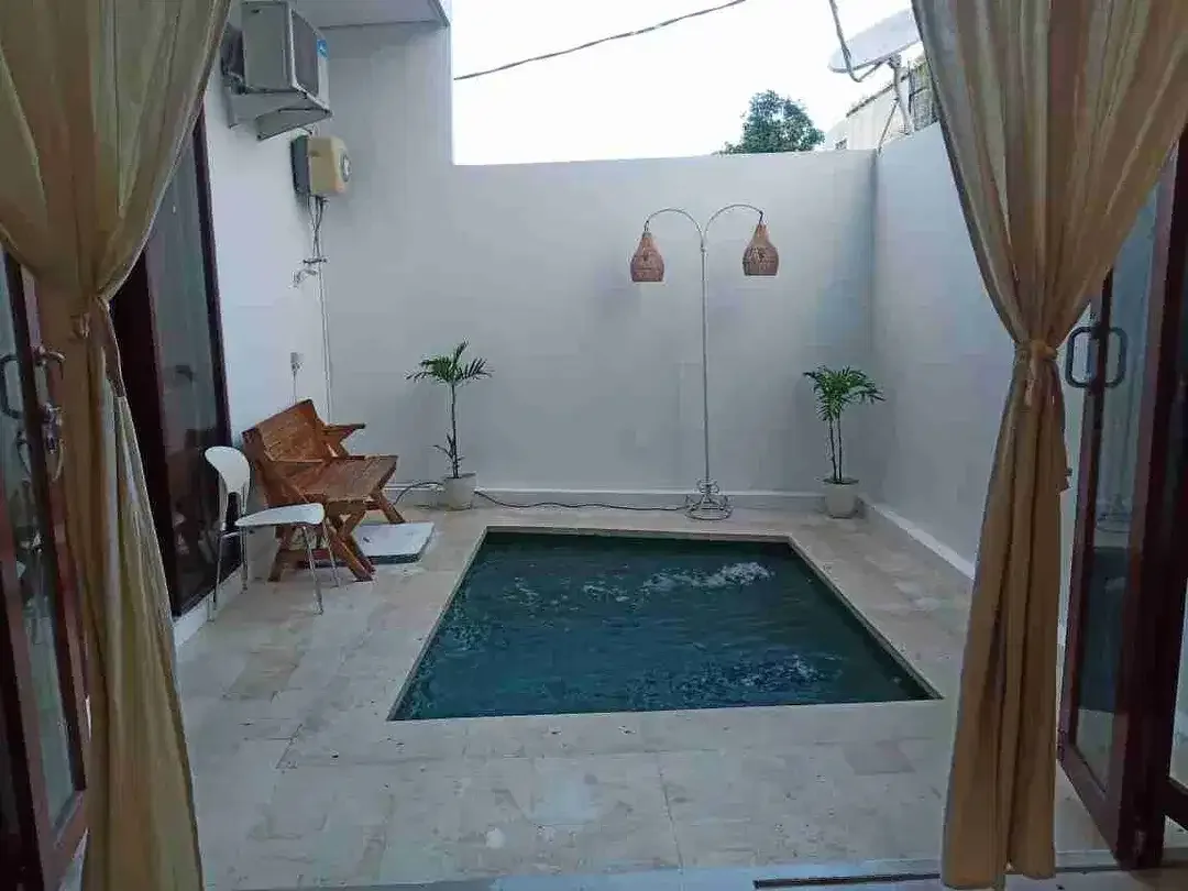RUMAH 2 LANTAI LOKASI STRATEGIS DALAM PERUMAHAN PURIGADING JIMBARAN, BALI - Image 7 of 10