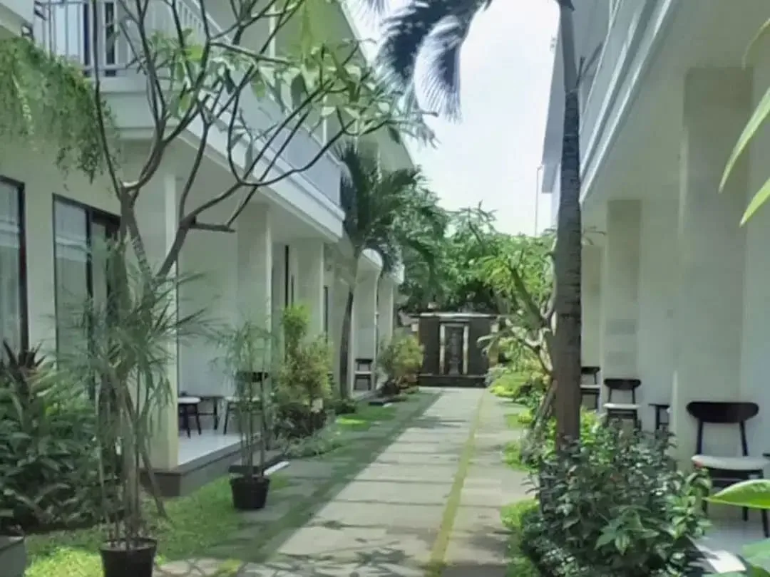 Hotel Bintang 4 Di Tuban Kuta Dekat Bandara Kuta Square Legian Seminyak - Image 7 of 10