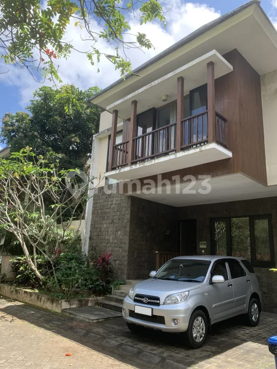 Rumah Bagus Furnished SHM Jimbaran, Badung - Image 1 of 4