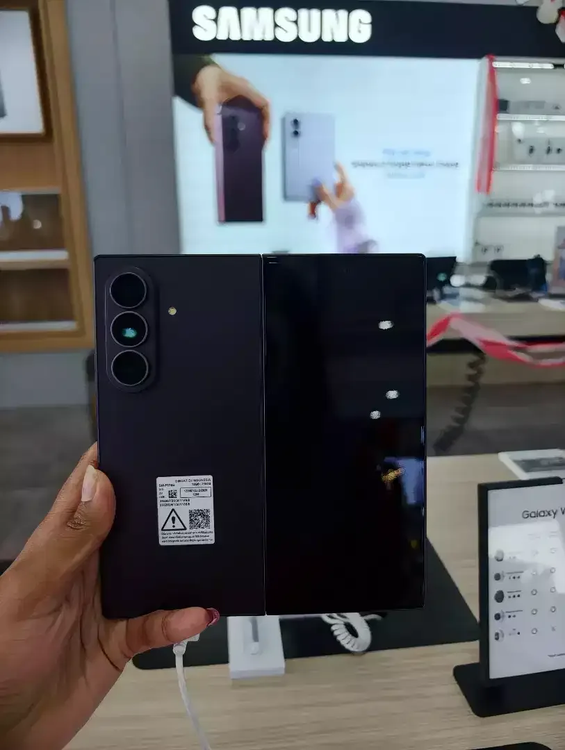 Samsung Galaxy Z Fold8 Ultra 12/256GB - Image 4 of 5