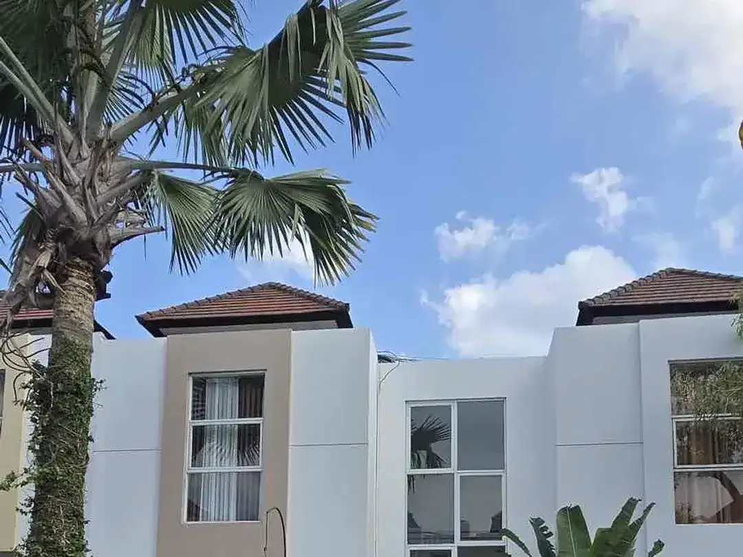 AVAILABLE NOW – TOWNHOUSE FOR RENT | KEROBOKAN, SEMINYAK - Image 1 of 10
