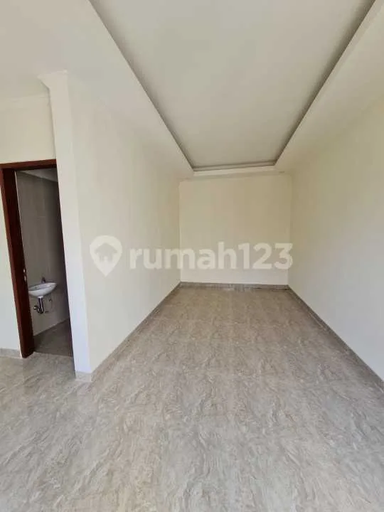 Disewakan Rumah 1 Gate System - Image 4 of 4