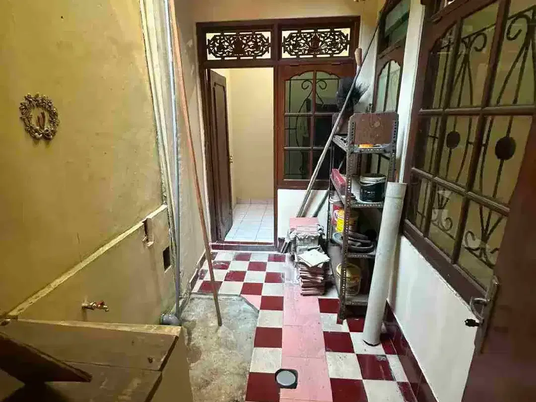 Jual Rumah Second 2lt Jl Tukad Balian Dekat Renon Area strategis untuk hunian Di Denpasar. - Image 2 of 8