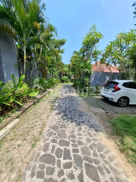 Villa Keren Sewa Jangka Panjang Jl Tukad Balian Denpasar Bali - Image 2 of 4