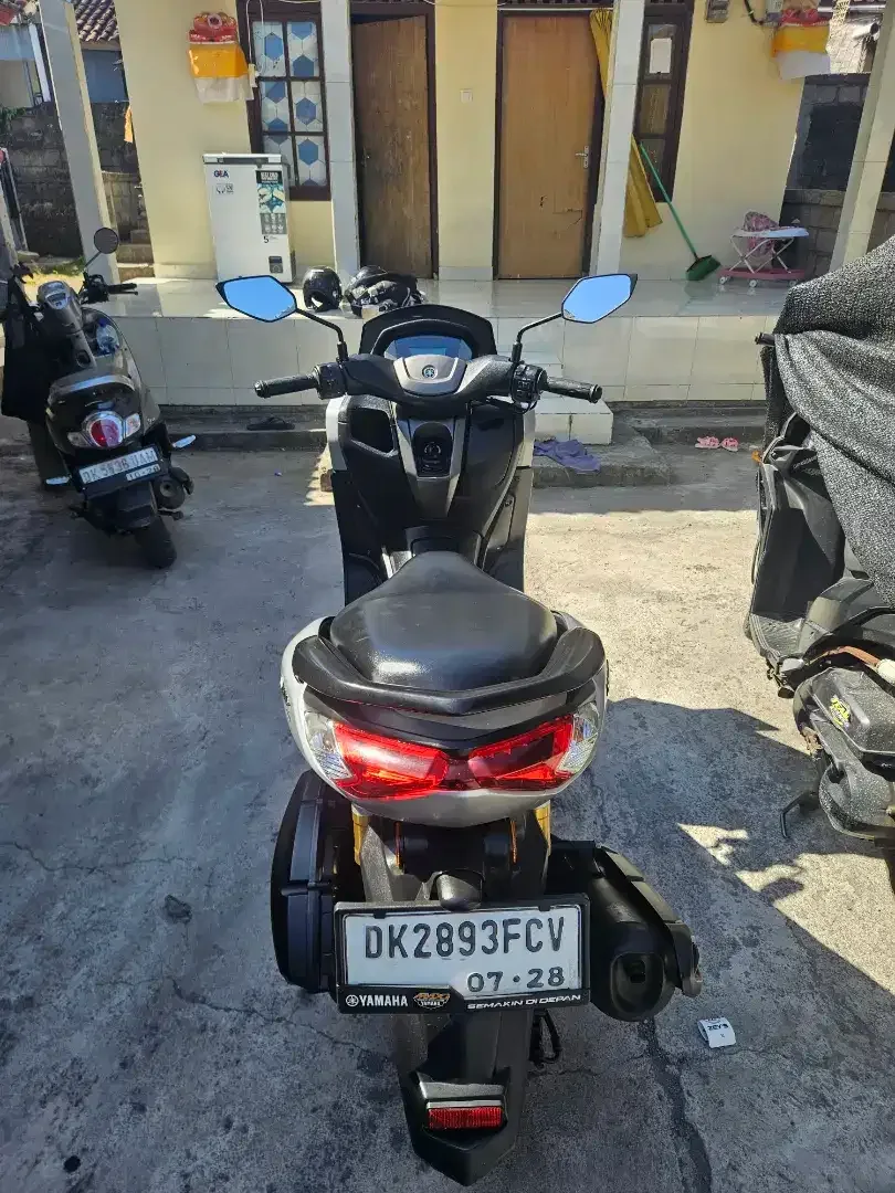 Yamaha NEW NMAX CONECTED - Image 2 of 5