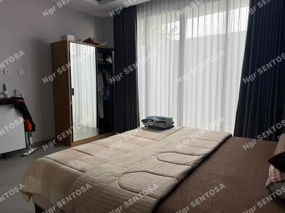 RUMAH MEWAH LIVING WORLD GATSU TIMUR - Image 7 of 10