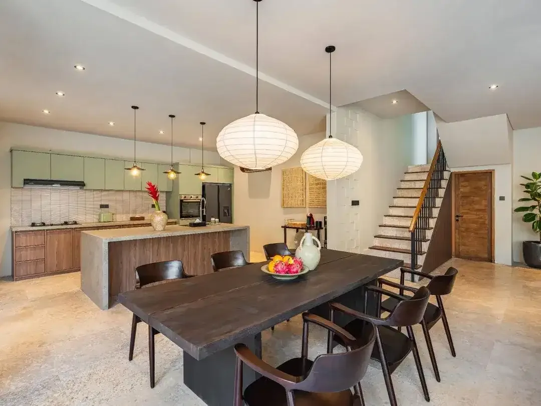 Di Sewakan / di Jual Villa 3 Bedroom - Lokasi Umalas Bumbak - Bali - Image 2 of 10