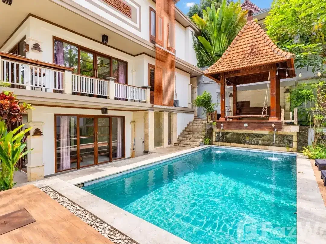 5 Bedroom Villa for sale in Kediri, Bali - Image 2 of 10