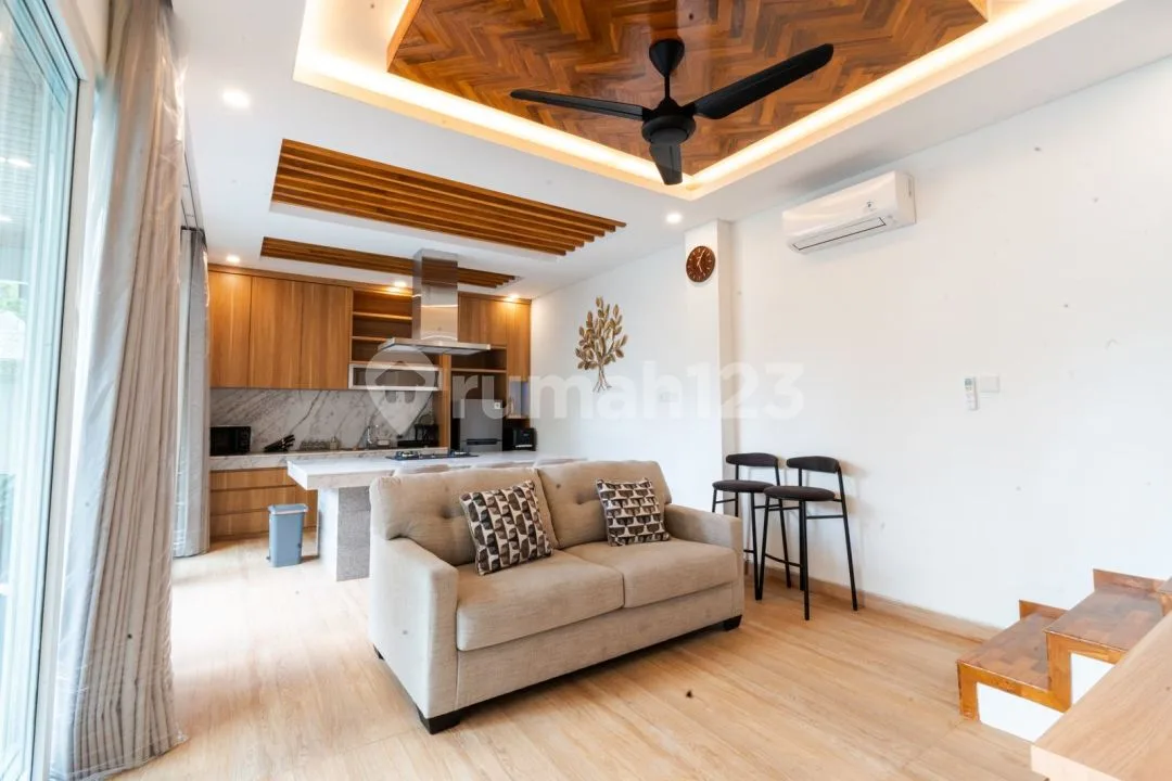 3 Bedrooms Villa With Rooftop & Pool At Tumbak Bayuh Canggu - Image 3 of 4