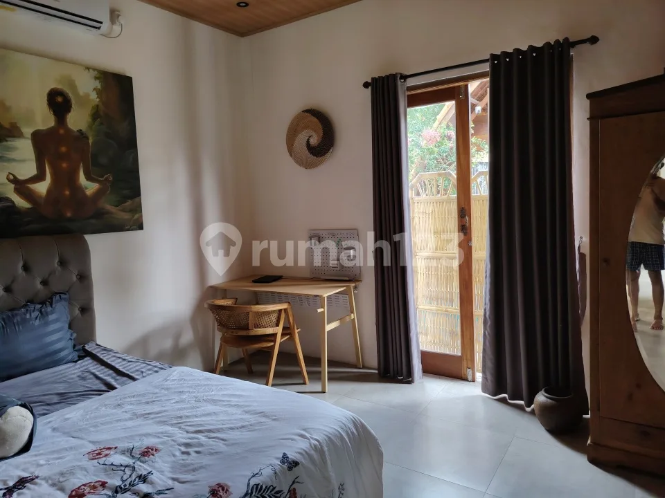 For Rent Villa Rice Field View 10 Menutes From Mongkey Forest Center Ubud Bali Indonesia Strategis 40 Menit Dari Canggu Nyanyi Beach Canggu 5 Menutes From Rusters Kafe Ubud Strategis 10 Menit From - Image 3 of 4