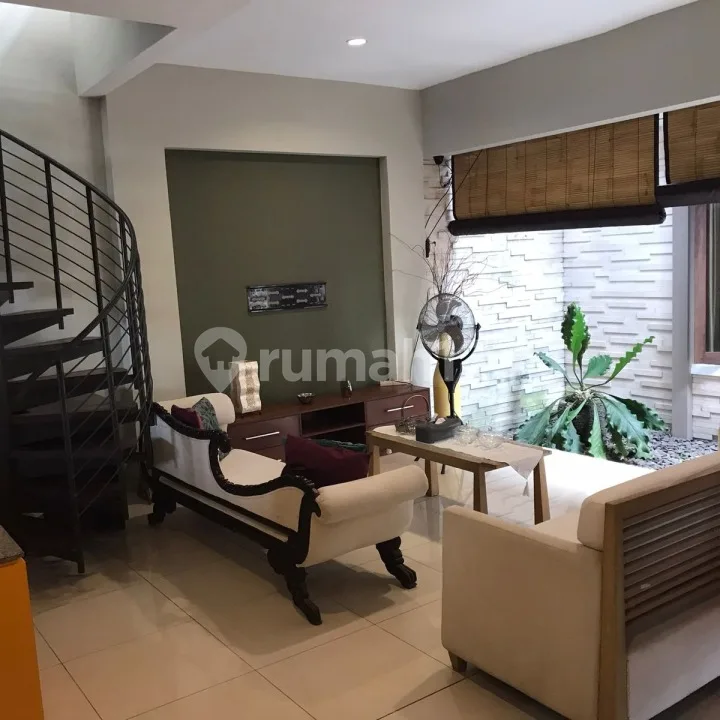 Rumah 2 Lantai Full Furnished Jalan Muding Gatot Subroto Barat - Image 2 of 4
