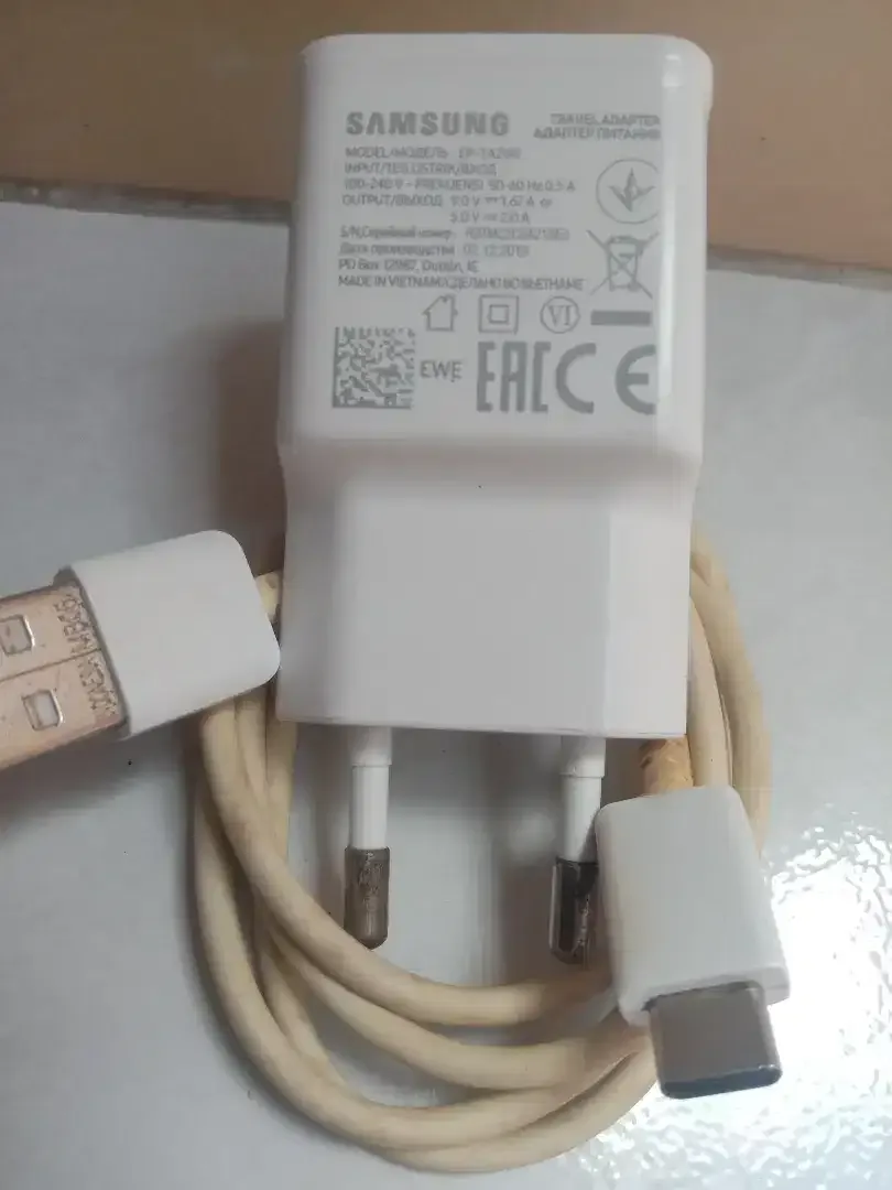 CHARGER BEKAS ASLI BAWAAN SAMSUNG A50, A30, A20 TIPE C - Image 2 of 3