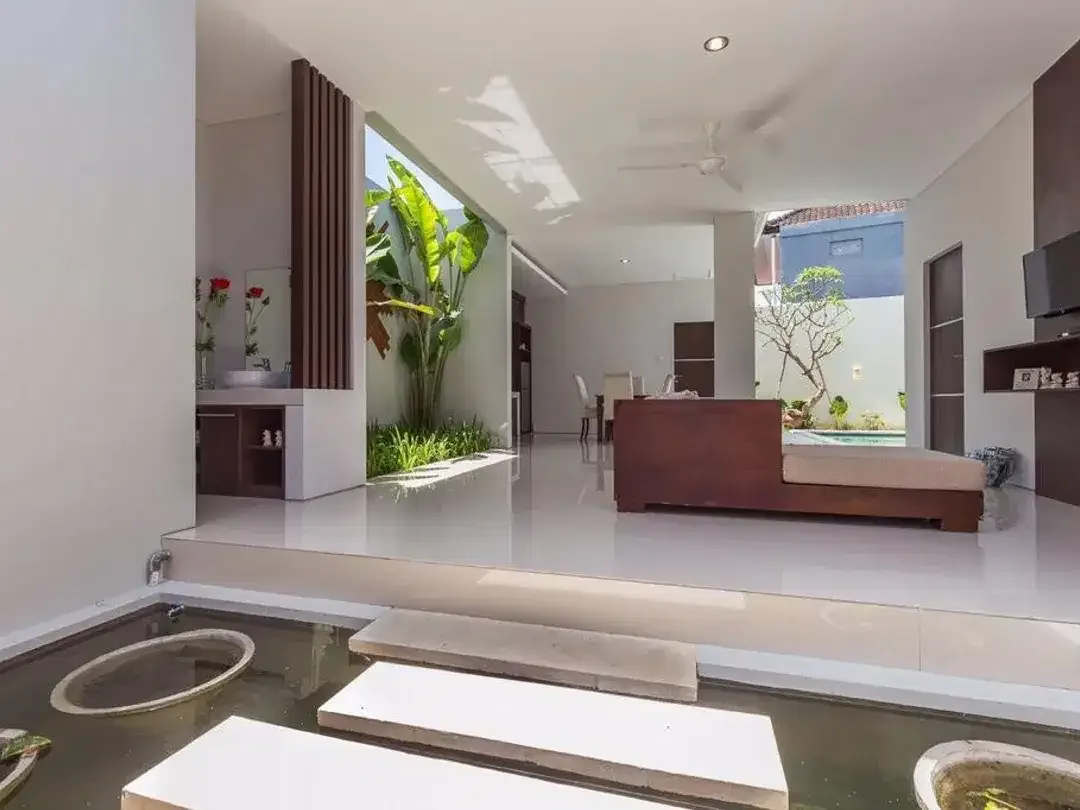 4 BR villa in Kerobokan Seminyak - Image 8 of 10