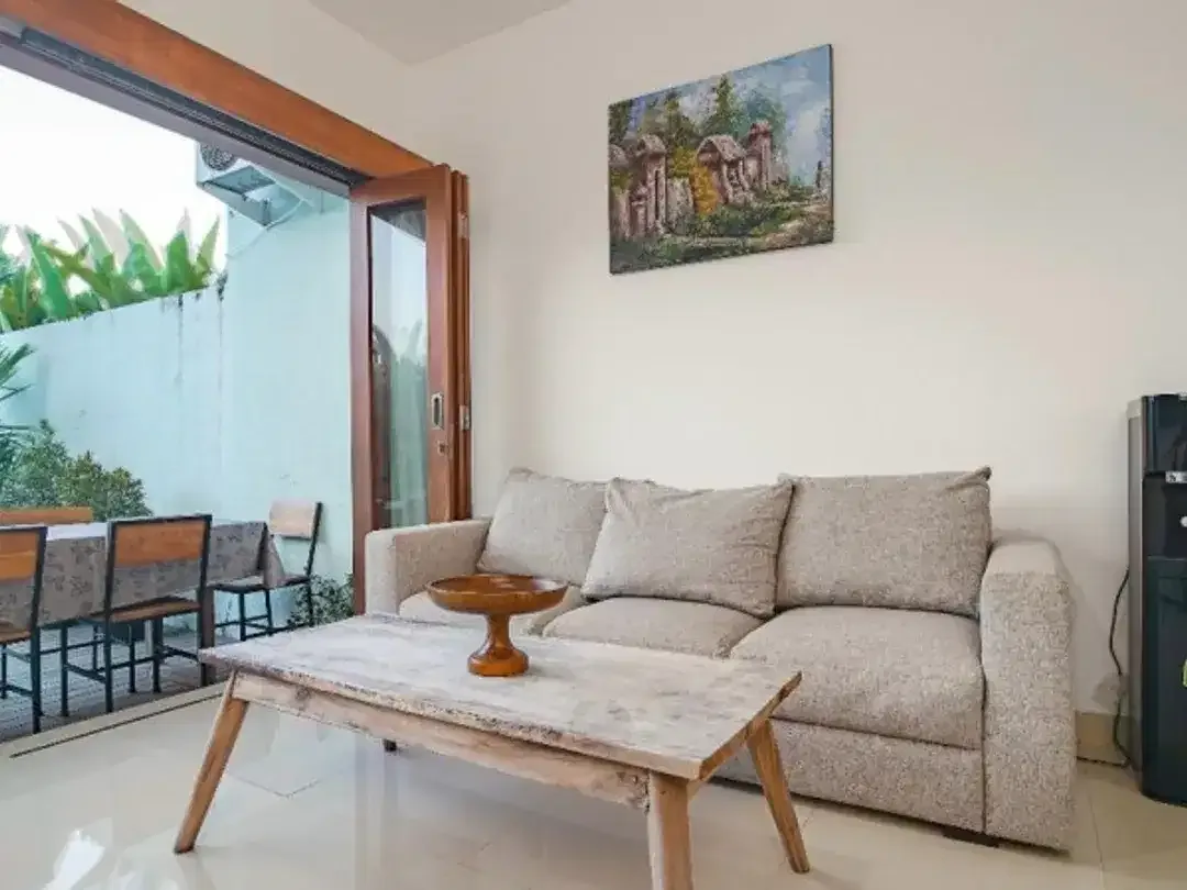 3BR Villa for Rent In Kerobokan - Image 2 of 9