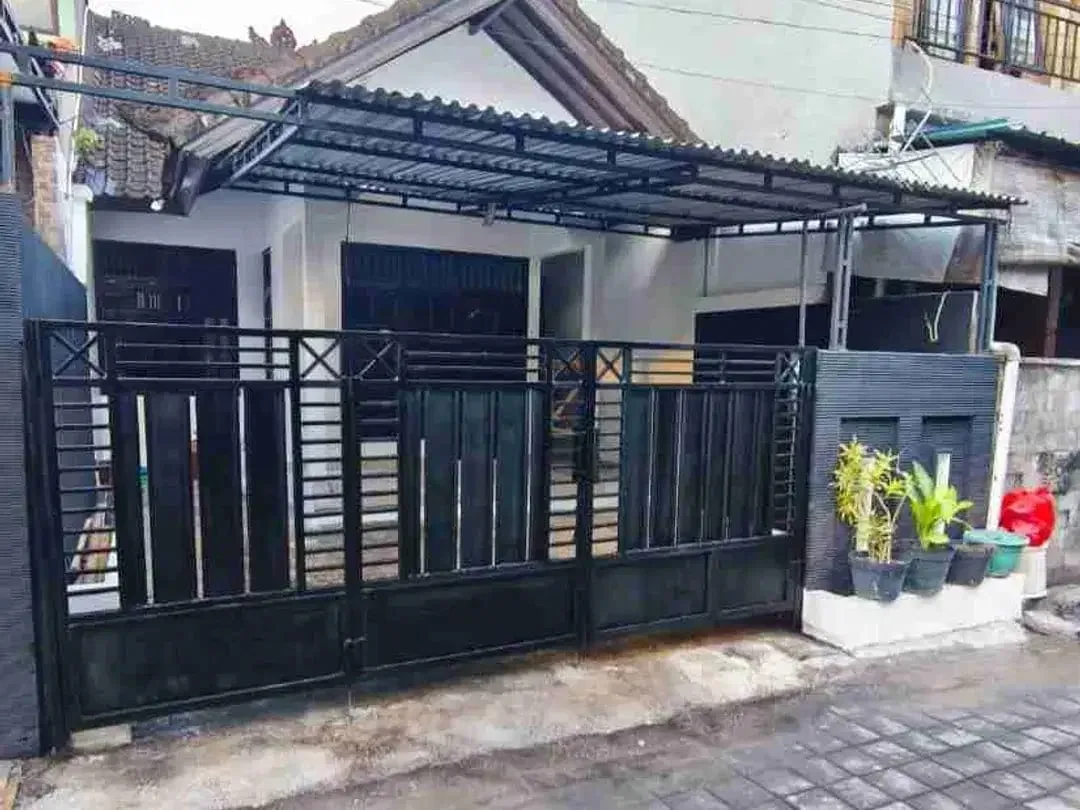 Rumah 1 lt Sudah Renovasi siap Huni jl monang maning Mahendradatta Denpasar.Rh - Image 2 of 10