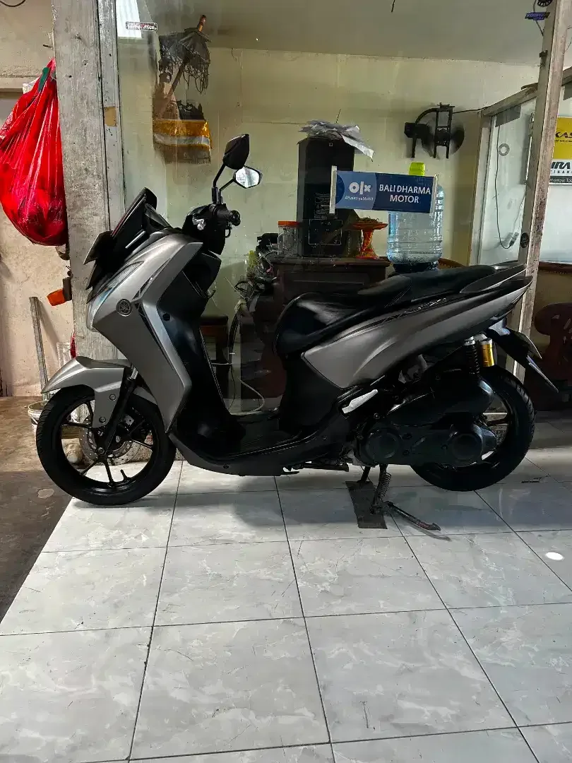 Yamaha. Lexi 125 CC thn 2018 cash. Bali dharma motor - Image 3 of 7