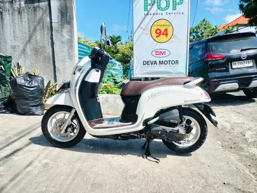 Scoopy putih Deva motor - Image 1 of 5