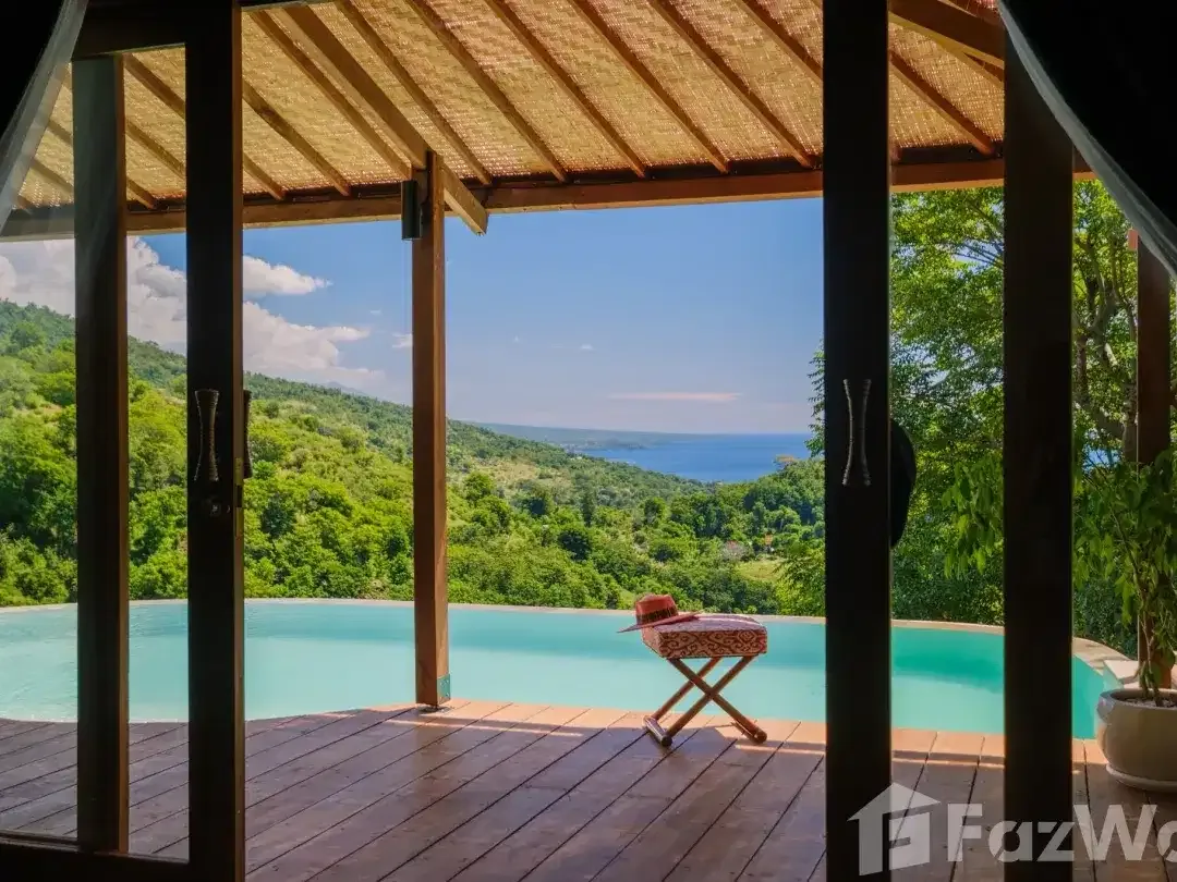 4 Bedroom Villa for sale in Amed, Bali - Image 4 of 10
