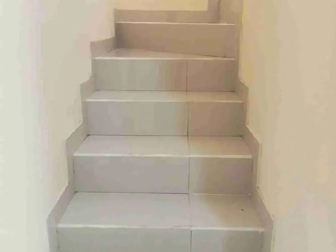 Sale Rumah Baru Gress 114M2 Sudah di Dak Atas Kwanji Dalung Dkt Puspem - Image 3 of 10