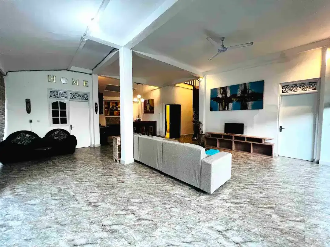 READY FOR RENT YEARLY 3 BEDROOM AT SEMINYAK MIN 2 YEARS, GOOD LOCATION - Image 7 of 10