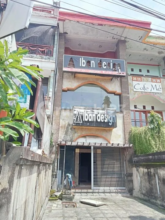 Jual Ruko 3 Lantai Jalan Pulau Kawe Denpasar Luas 165M2 SHM IMB Nego - Image 1 of 4