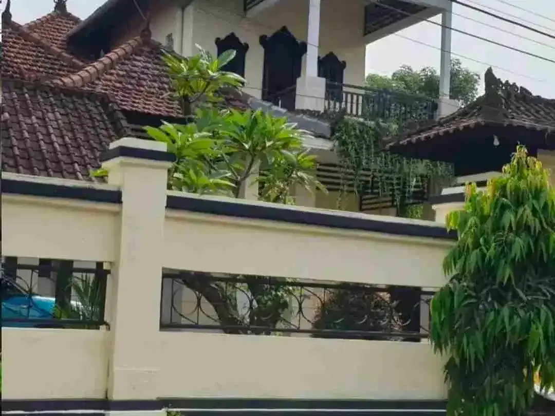 jual rumah2 lt luas 4 are BU  1,1 Milyard di tengah kota Singaraja Bali - Image 3 of 4