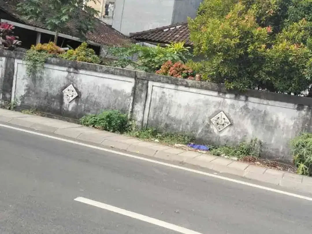 Dijual tanah isi bangunan lokasi di jalan utama Tuka Canggu - Image 2 of 6