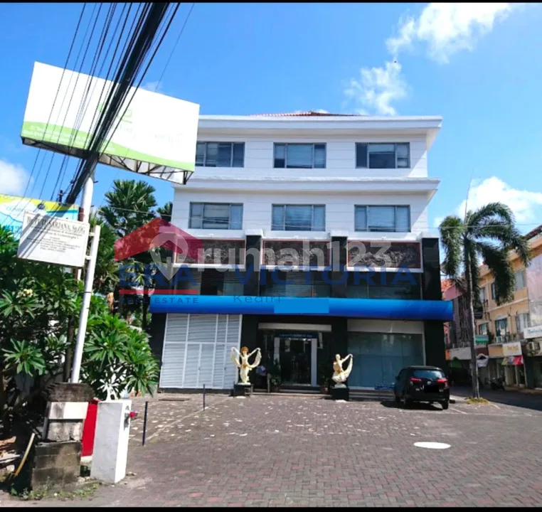 Ruko DIJUAL Furnished EX Bank di Pusat Bisnis dan perdagangan Denpasar Barat, lahan parkir luas, lalu lintas ramai, cocok untuk berbagai usaha, 5 menit dari 21 Level Mall dan Matahari duta Plaza - Image 1 of 4