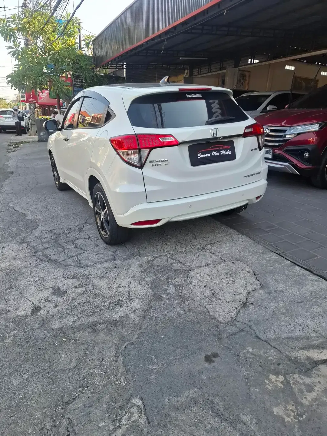 HONDA HRV PRESTIGE 1.8 - Image 3 of 6