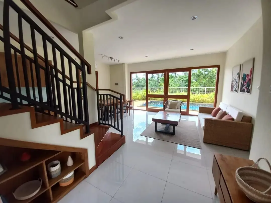DIJUAL VILLA UBUD MODERN VIEW SPEKTAKULER ROOF TOP 3 LANTAI - Image 3 of 10