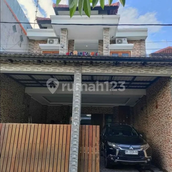 Rumah 2 Lantai Full Furnished Lokasi Tukad Asahan Renon Denpasar - Image 1 of 4