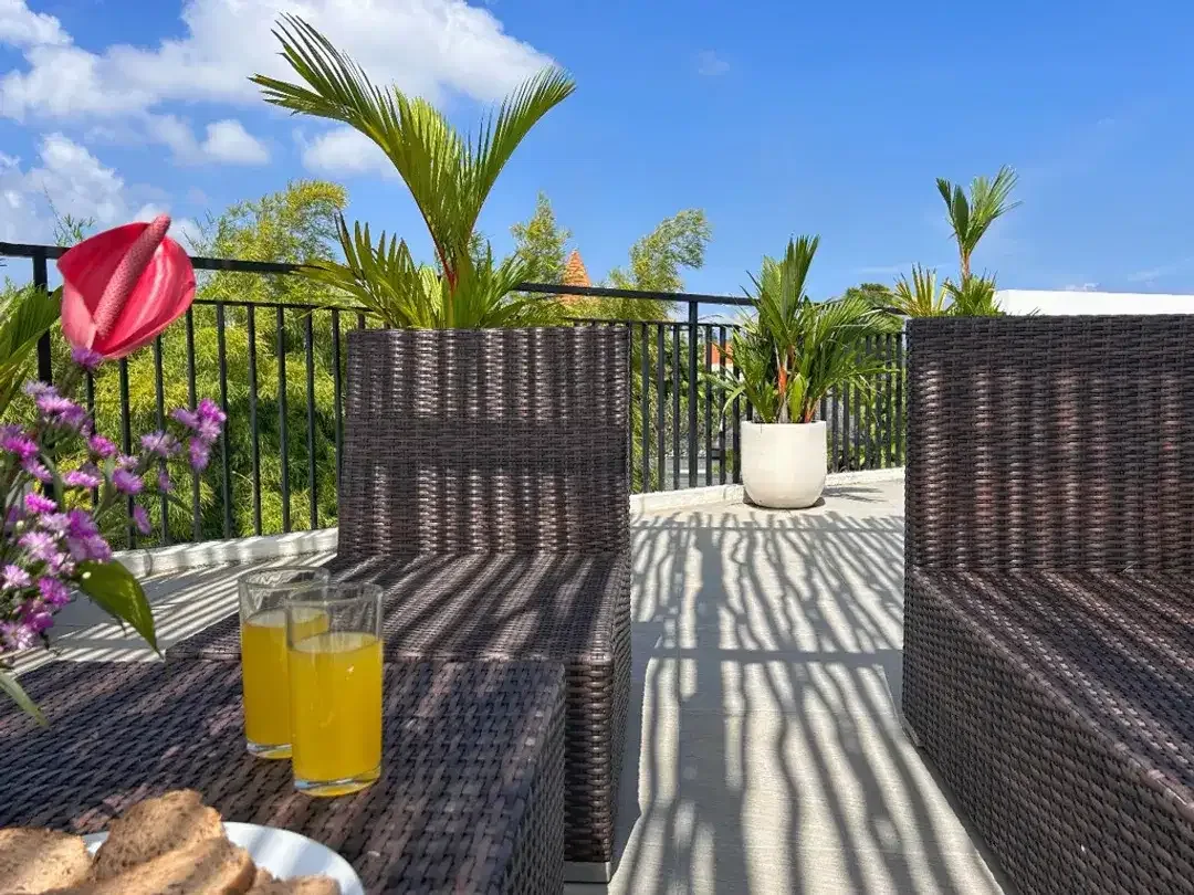 Leasehold - Contemporary 2-Bedroom Villa in Umalas with Rooftop Pool and Scenic Views - Image 4 of 10