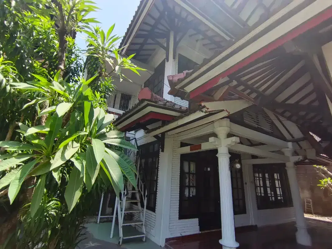 Down Price! Disewakan Villa 4BR Unfurnished Dekat Plaza Renon Denpasar - Image 2 of 10
