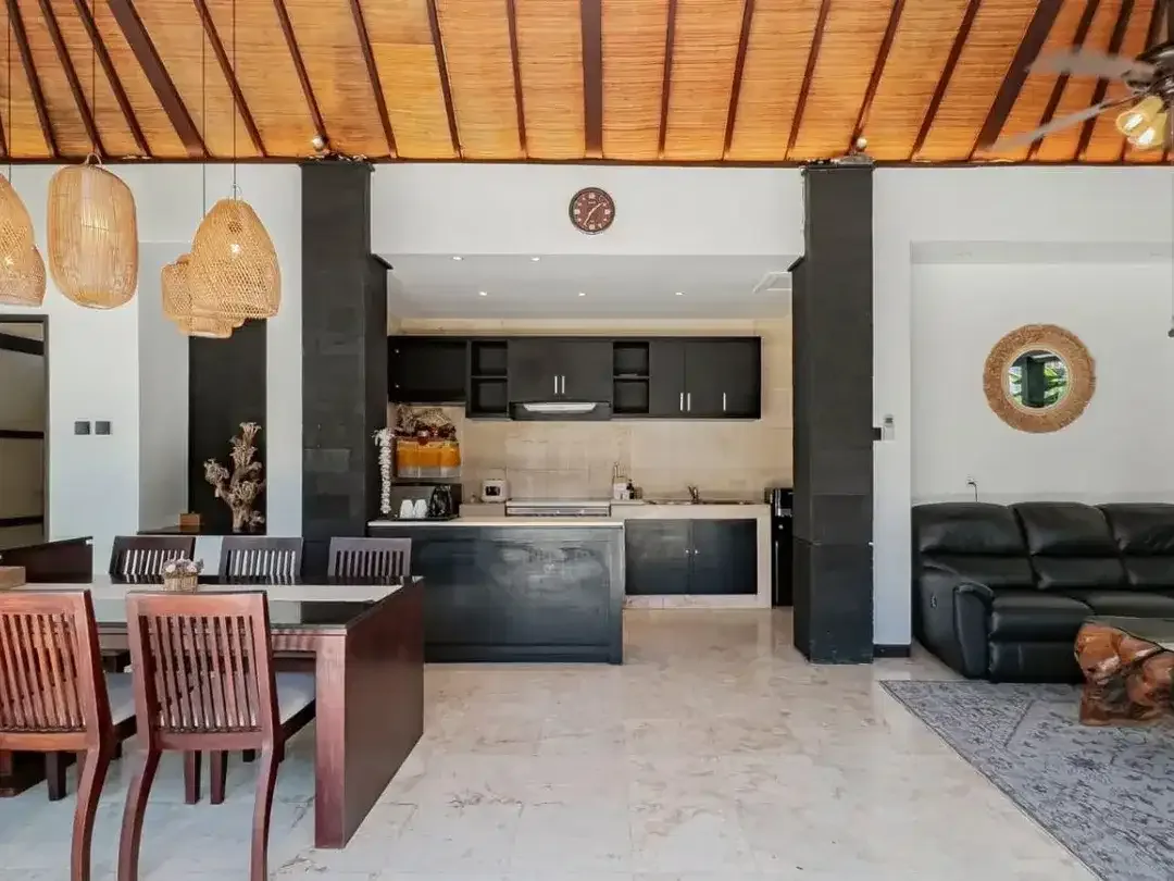 Premium 4-Bedroom Villa for Rent in Kerobokan Kelod – Peaceful Living Near Seminyak & Canggu - Image 2 of 10