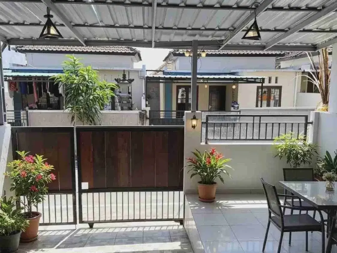 Jual Rumah 2lt Modern Minimalis Lokasi Jl Nuansa Bukit Jimbaran area strategis Hunian & Investasi. - Image 2 of 8