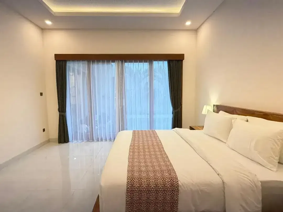 project villa kemenuh ubud jalan besar dan lingkungan villa - Image 6 of 10