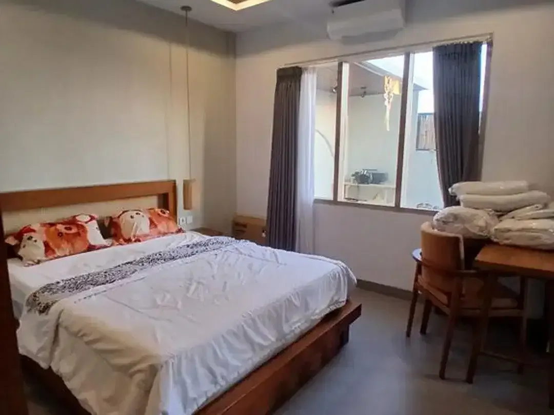Modern 2-Bedroom Fully Furnished Villa For Rent In Munggu, Badung - Image 4 of 10