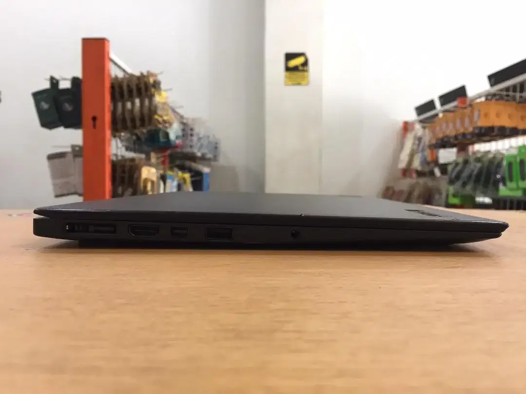 Lenovo ThinkPad X1 Carbon G3 Core i7 Ram 8GB SSD 128GN 2K Mulus Murah - Image 6 of 10