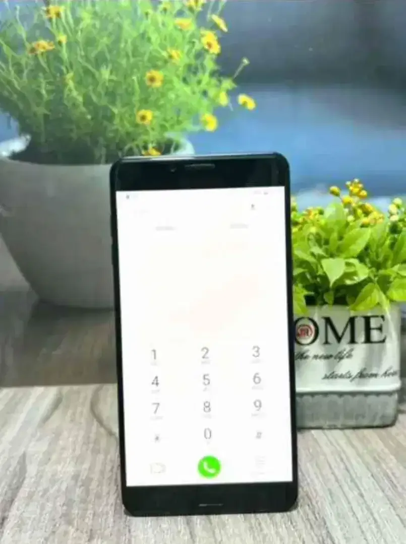 Samsung Galaxy C9 Pro Black - Image 4 of 4