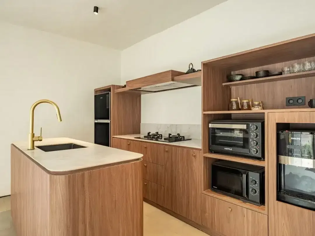 FOR LEASEHOLD | MODERN MINIMALIST VILLA – STRATEGIC LOCATION IN KEROBOKAN - Image 4 of 10