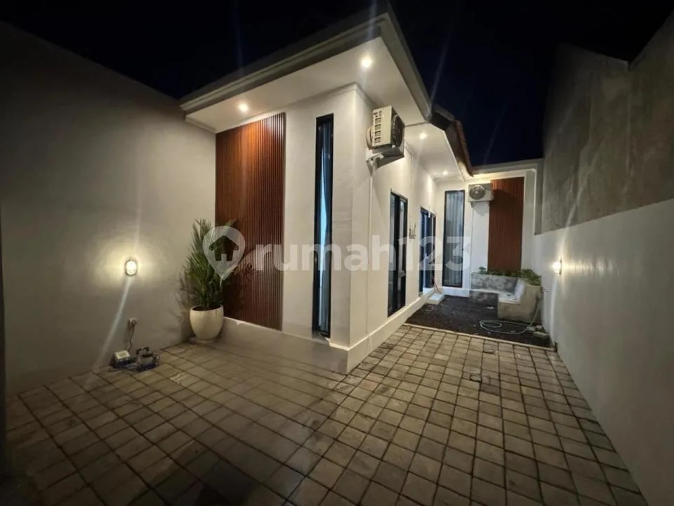 Rumah Sewa Full Furnished 1 Lantai 2Kt di Tukad Penet Renon - Lokasi Premium - Image 1 of 4