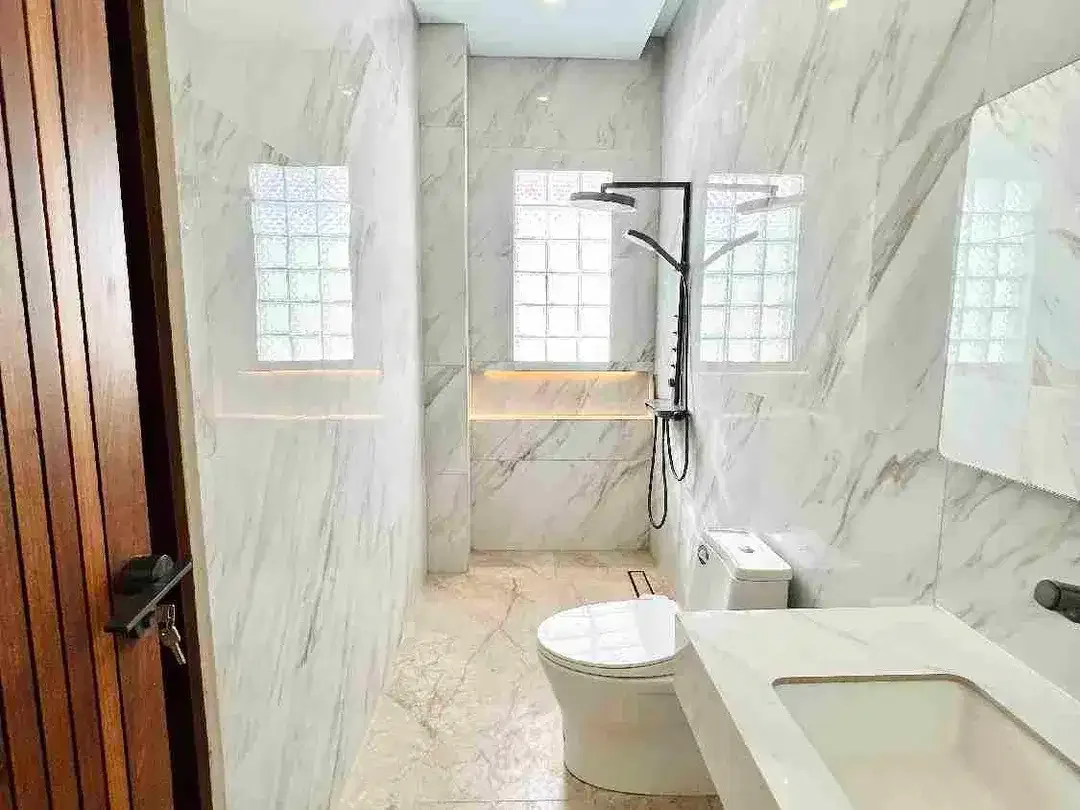 Beautiful Modern Villa with Smart System in Jimbaran - Image 4 of 10