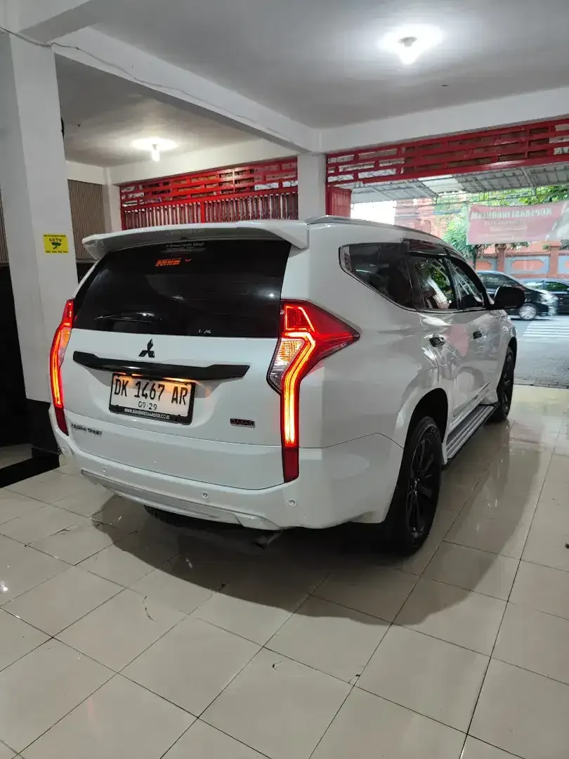 Mitsubishi pajero sport dakar 2019 automatic - Image 6 of 9