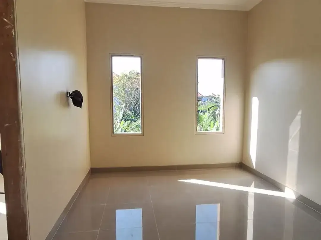 RUMAH BARU 2 LANTAI JL. AHMAD YANI UTARA PEGUYANGAN DENPASAR BALI - Image 6 of 10