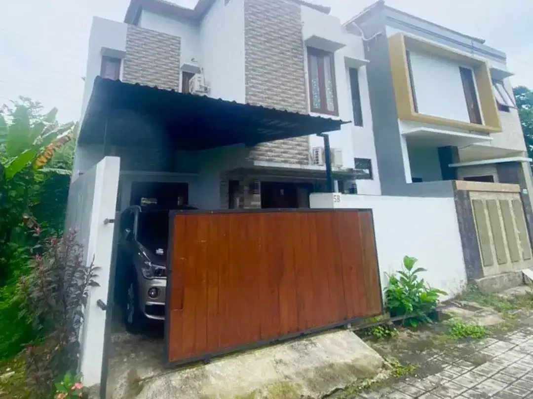 Kesempatan Langka! Rumah Siap Huni Harga Terbaik Area Strategis - Image 3 of 10