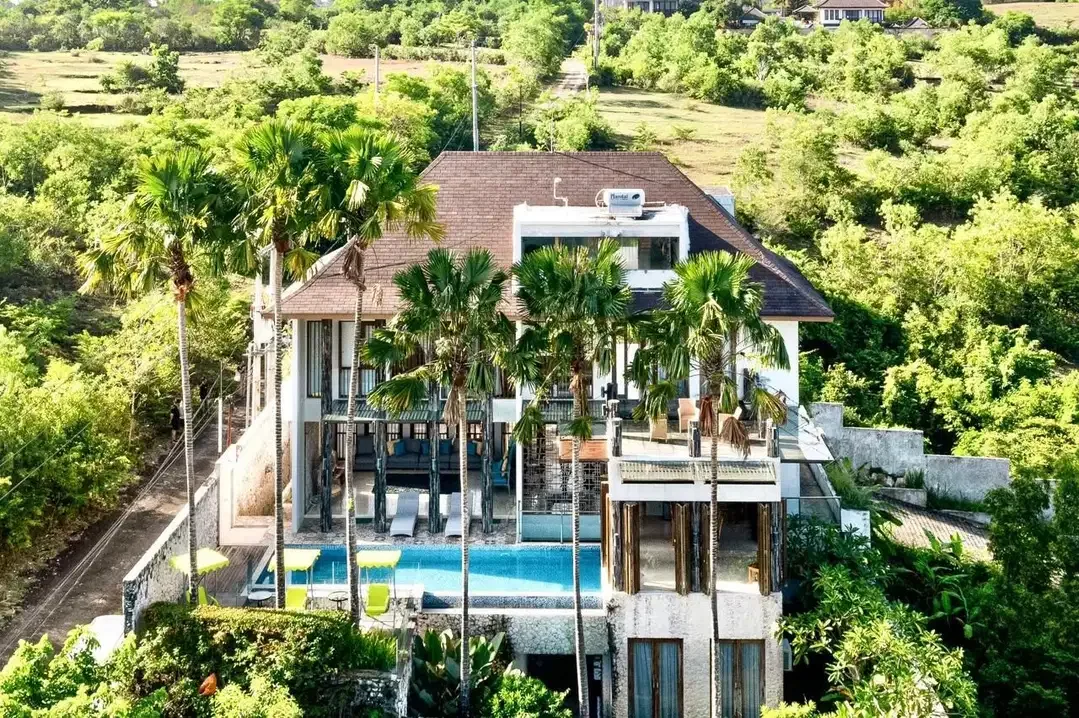 dijual villa lantai 3 ocean view uluwatu - Image 1 of 10