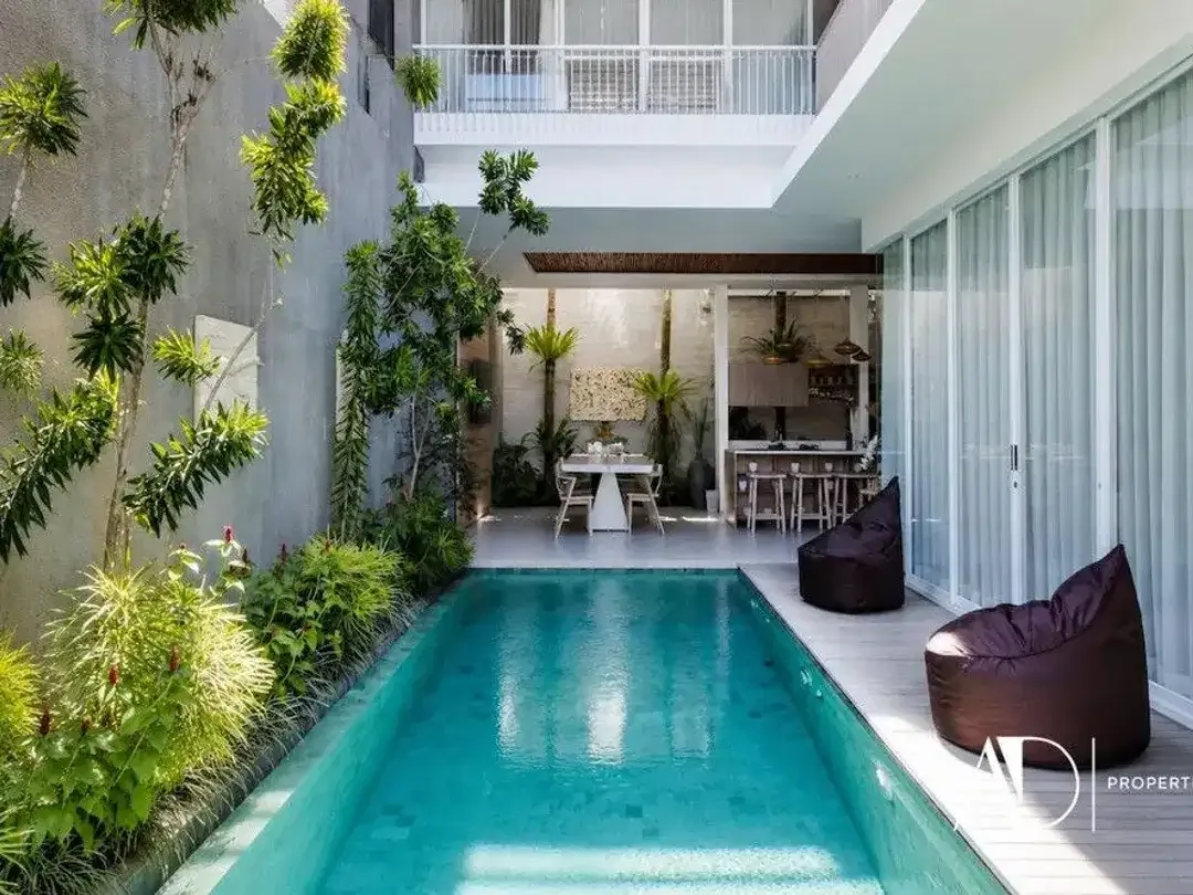 FREEHOLD | MODERN MINIMALIST VILLA | PETITENGET SEMINYAK - Image 2 of 10