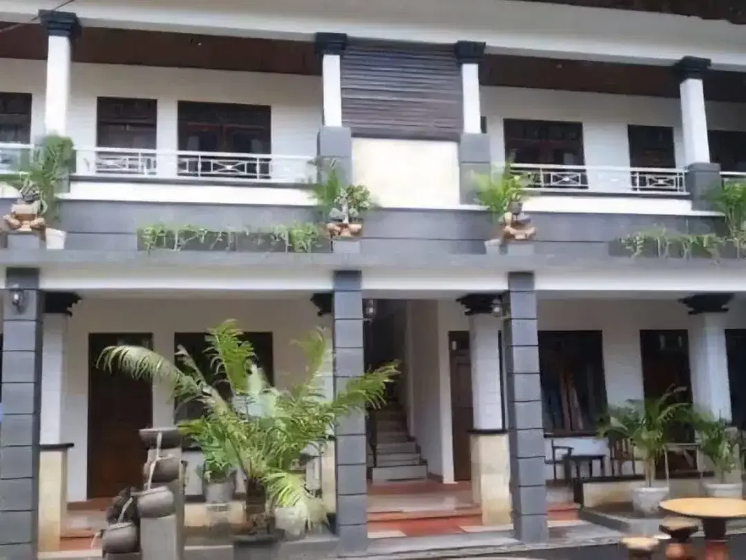 Dijual Hotel Bagus dan Strategis di Jimbaran Bali - Image 9 of 10