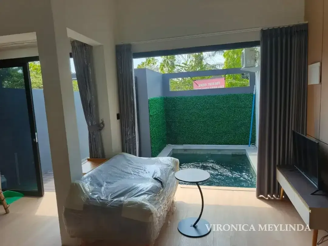 RUMAH FULLY FURNISHED DIJUAL – AREA CANGGU. - Image 2 of 8